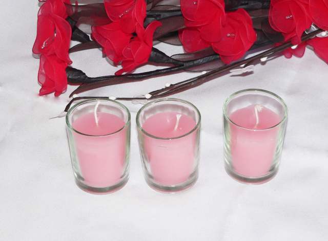 Soft Pink Votive in Clear Glass Holder - Small - BULK Buy
